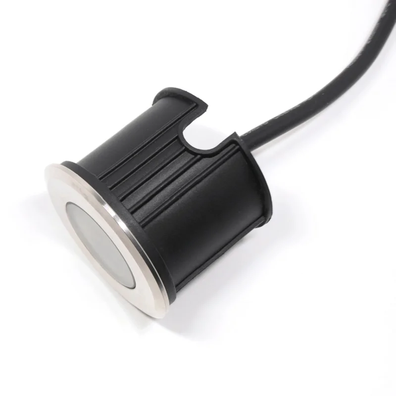 QITU LED Outdoor Garden Lights - مراجعة Deck Step Light وسعره