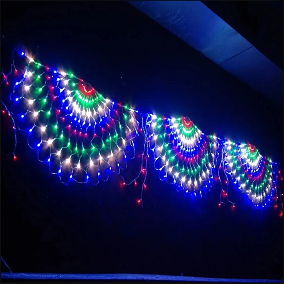 EU/US Plug 3.2*0.6M 420LED 3 P - مراجعة Outdoor Lighting Grid Screen وسعره